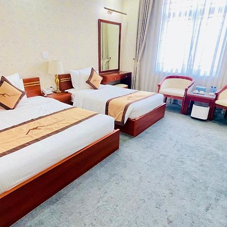 Khách Sạn A1 Lạng Sơn Esterno foto