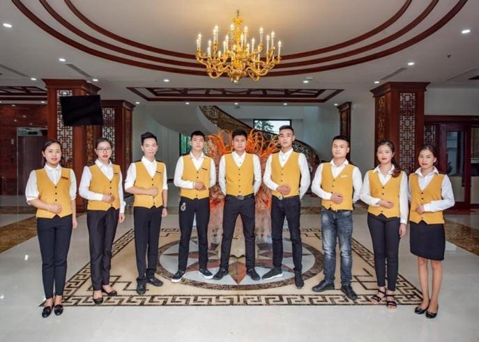 Khách Sạn A1 Lạng Sơn Esterno foto