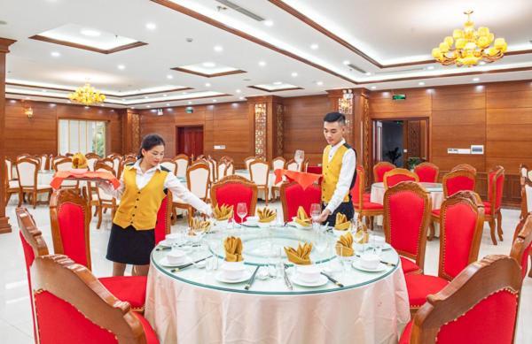 Khách Sạn A1 Lạng Sơn Esterno foto