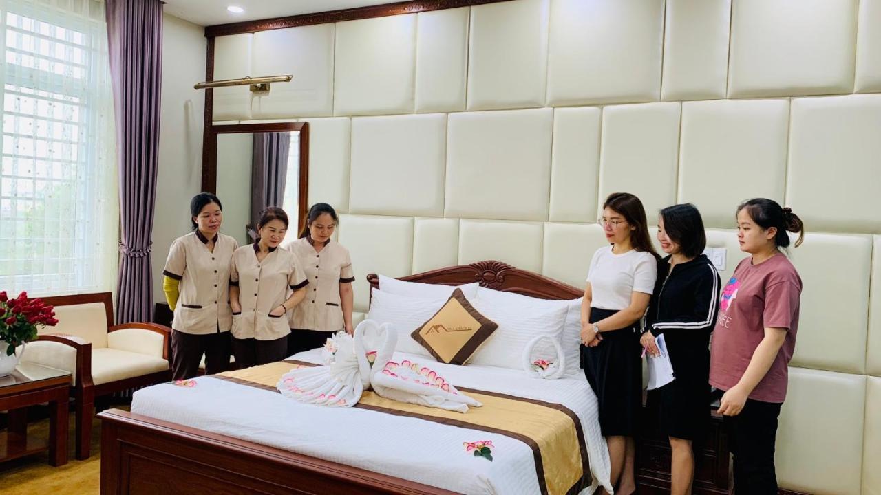 Khách Sạn A1 Lạng Sơn Esterno foto