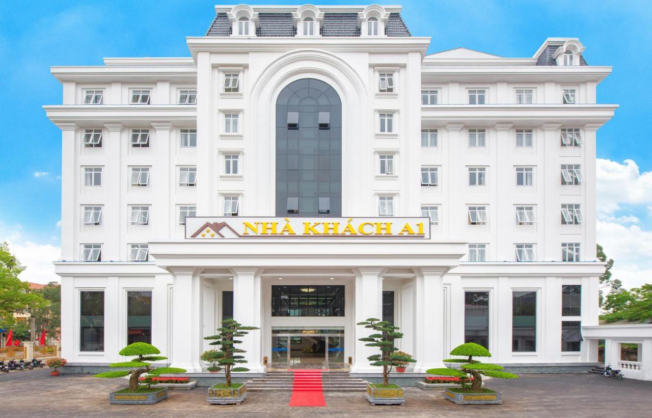 Khách Sạn A1 Lạng Sơn Esterno foto