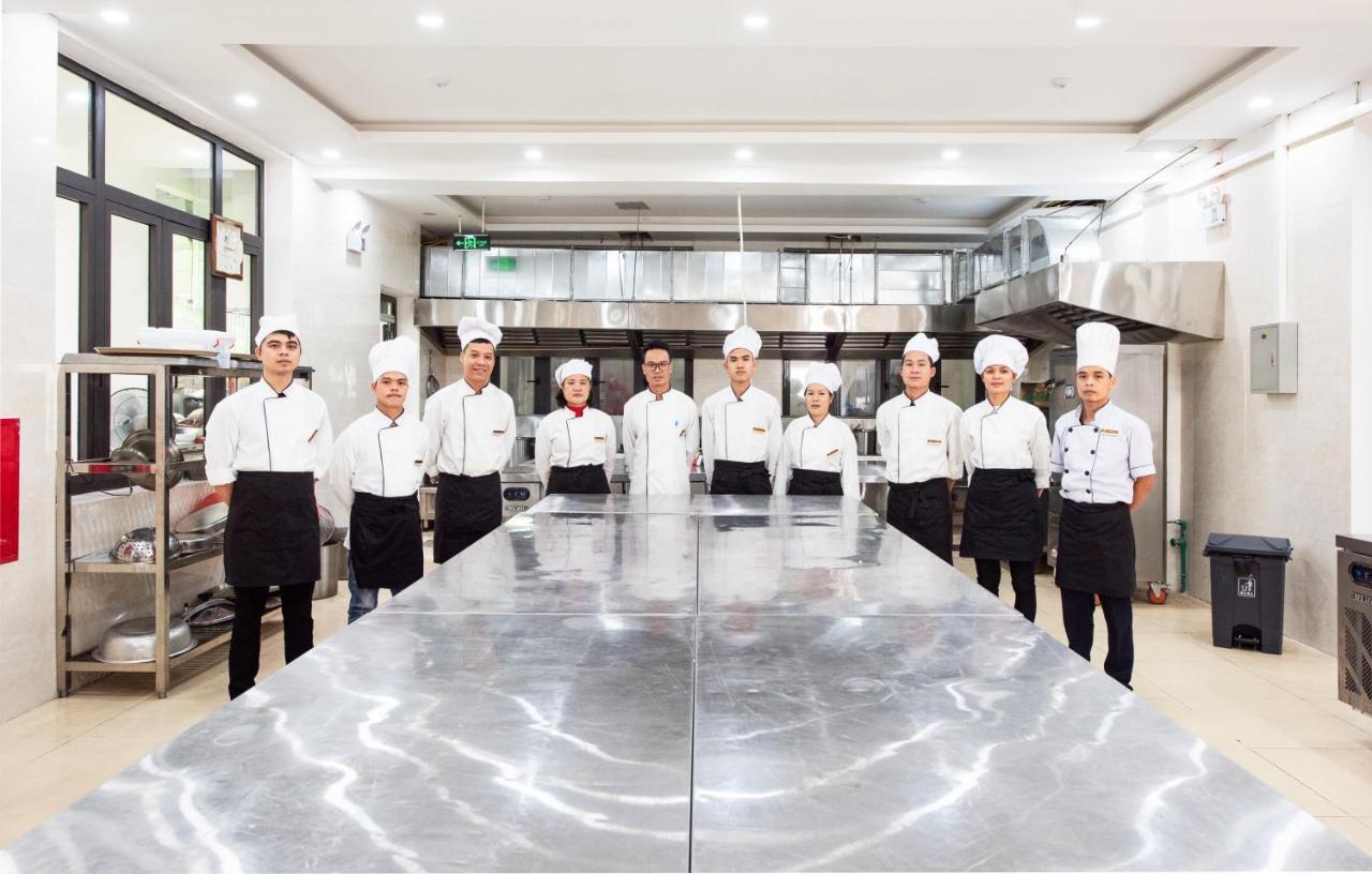 Khách Sạn A1 Lạng Sơn Esterno foto