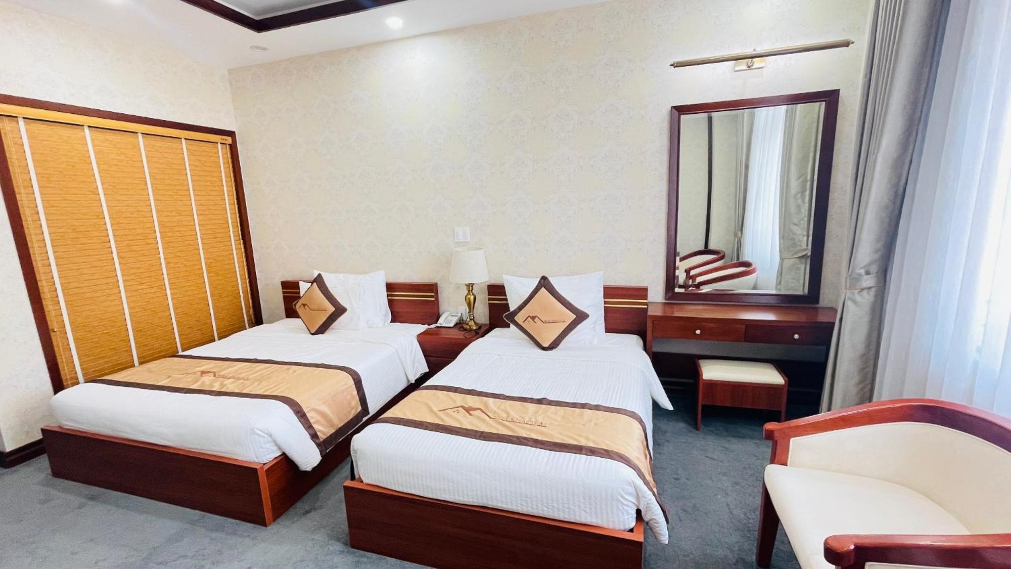 Khách Sạn A1 Lạng Sơn Esterno foto